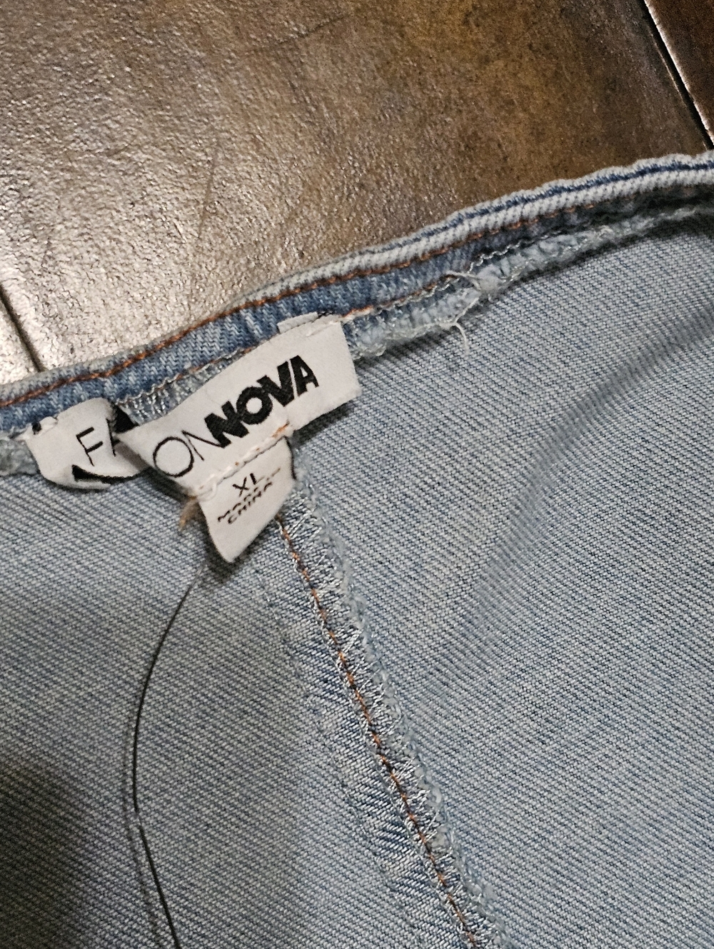 Fashion Nova Overall Romper Womens Light  Blue Size XL Denim Ruffle Jeans - Picture 8 of 12